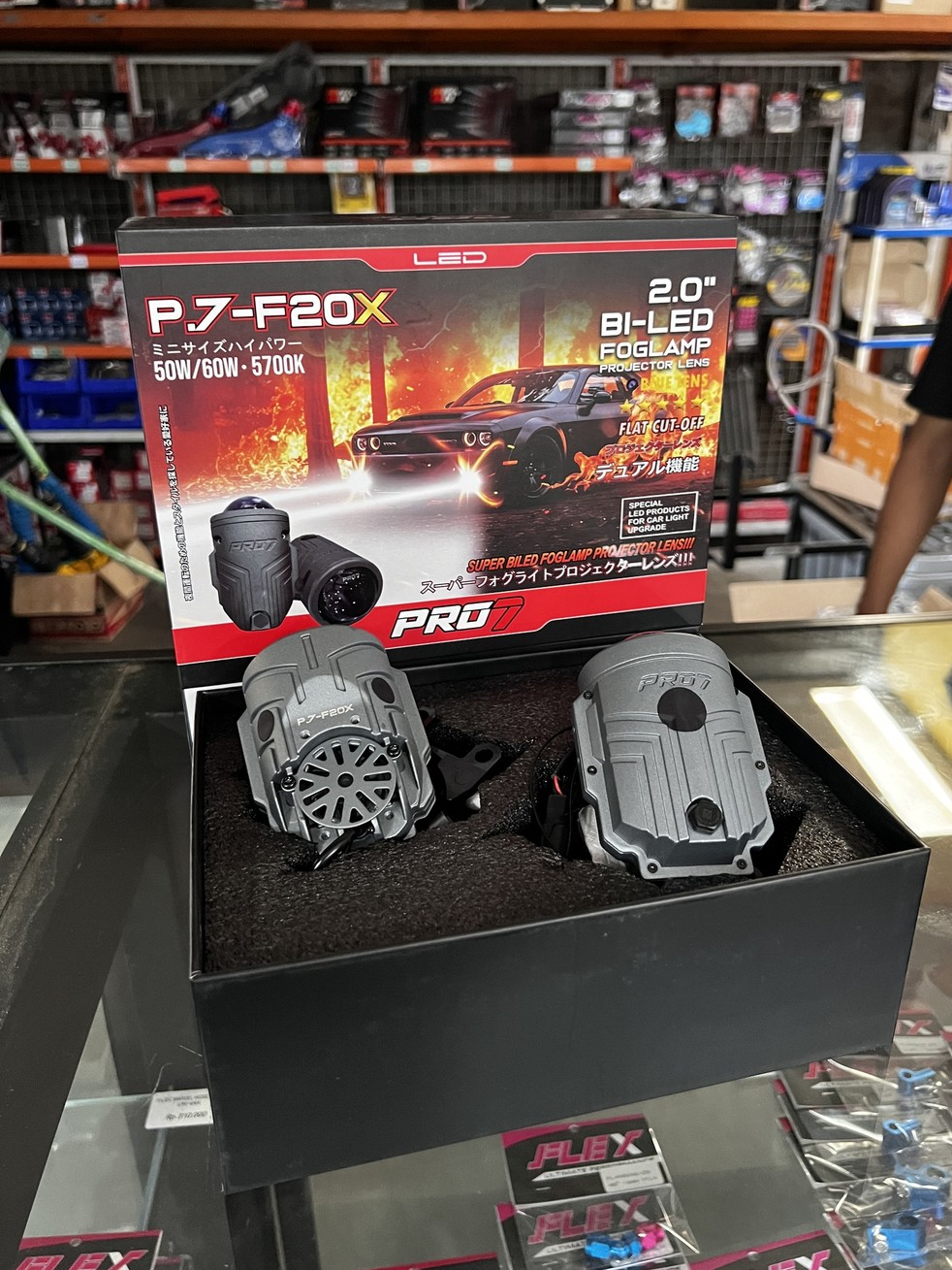 PRO7 P7-F20X Bi LED Foglamp Projector 2.0 Inch Lampu Kabut Mobil 50W 60W 5700K Blue Lens Flat Cut Off Super Terang - Gambar 2