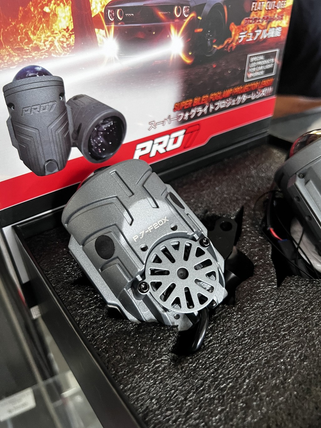 PRO7 P7-F20X Bi LED Foglamp Projector 2.0 Inch Lampu Kabut Mobil 50W 60W 5700K Blue Lens Flat Cut Off Super Terang - Gambar 4